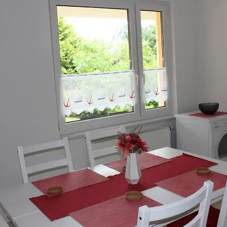 Apartment Ferienwohnung In Ruhiger Lage Ostseebad Nienhagen