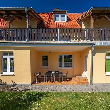Apartment Ferienwohnung In Ruhiger Lage *